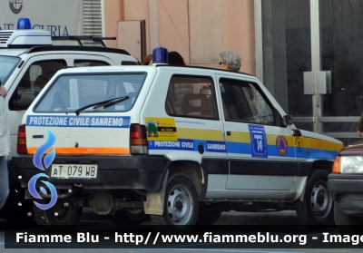 Fiat Panda 4x4 II serie
Associazione Volontari Squadra AIB San Bartolomeo Sanremo IM
Parole chiave: Liguria (IM) Protezione_civile Fiat Panda_4x4_IIserie