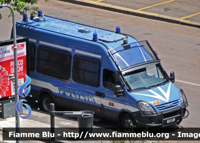 Iveco Daily IV serie 
Polizia di Stato
 Reparto Mobile
 Polizia F9670
Parole chiave: Iveco Daily_IVserie PoliziaF9670