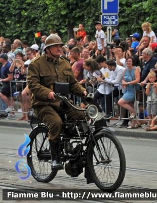 Motociclo WW I
Koninkrijk België - Royaume de Belgique - Königreich Belgien - Belgio
La Defence - Defecie - Armata Belga
