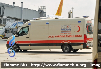 Volkswagen Crafter II serie
Türkiye Cumhuriyeti - Turchia
Servizi di emergenza HEAS aeroporto internazionale Sabiha 
Parole chiave: Ambulanza Ambulance Volkswagen Crafter_IIserie