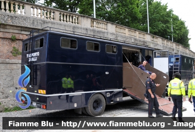 Iveco 175-24
Carabinieri
 Reggimento a Cavallo 
 CC 984CV
Parole chiave: Iveco 175-24 CC984CV 130_ANC