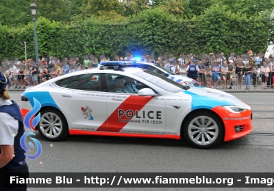 Tesla Model S
Grand-Duché de Luxembourg - Großherzogtum Luxemburg - Grousherzogdem Lëtzebuerg - Lussemburgo 
Police
