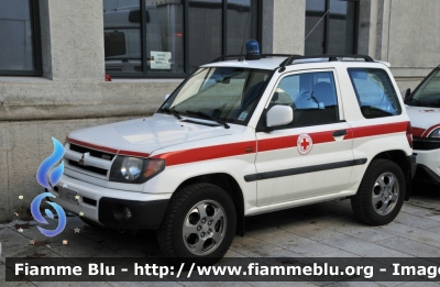 Mitsubishi Pajero Pinin
Croce Rossa Italiana
C.I.E. Nord-Est
Servizio Emergenze
CRI A3105
Evento Jump 2019 Milano
Parole chiave: Mitsubishi Pajero_Pinin CRIA3105