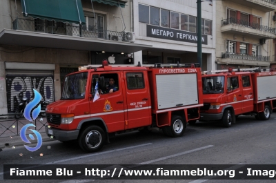 Mercedes-Benz Vario 815D
Ελληνική Δημοκρατία - Hellenic Republic - Grecia
Πυροσβεστικού Σώματος - Vigili del Fuoco
Parole chiave: Mercedes-Benz Vario 815D