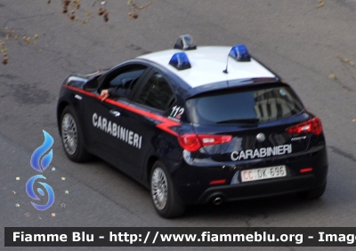 Alfa Romeo Nuova Giulietta
Carabinieri
III Battaglione Lombardia
Compagnia di Intervento Operativo
CC DK696
Parole chiave: Alfa-Romeo Nuova_Giulietta CCDK696