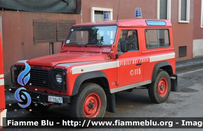 Land Rover Defender 90
Vigili del Fuoco
Comando Provinciale di Milano
VF 19477
Parole chiave: Land-Rover Defender_90 VF19477