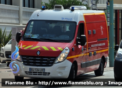 Renault Master IV serie
France - Francia
Sapeur Pompiers SDIS 06 Alpes Maritimes
Parole chiave: Renault Master_IVserie Ambulanza