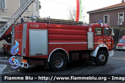 Iveco 190-26
Vigili del Fuoco
 Comando Provinciale di Milano
Distaccamento Volontario di Carate Brianza MB
 VF16990
 allestimento Scelza
Parole chiave: Iveco 190-26 VF16990