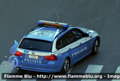 Bmw 320 Touring E91 Restyle
Polizia di Stato
Reparto Prevenzione Crimine
POLIZIA H2559
