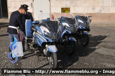 Bmw R1200RT II serie
Polizia di Stato
Polizia Stradale
POLIZIA G2657
POLIZIA G2667
POLIZIA G2670
70° Polizia Stradale
