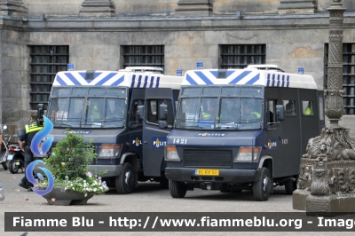 Mercedes-Benz 614
Nederland - Paesi Bassi
Politie
