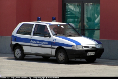 Fiat Uno II serie
PM Genova
Parole chiave: PM Genova Fiat Uno II serie