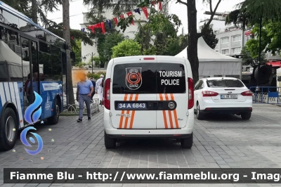 Fiat Doblò IV serie
Türkiye Cumhuriyeti - Turchia
Polis - Polizia
Tourism Police
