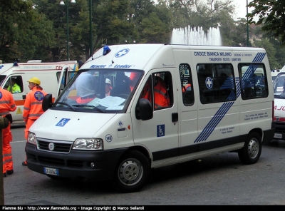 Fiat Ducato III serie
Croce Bianca Milano sez. Carugate MI
Parole chiave: Lombardia MI Servizi sociali