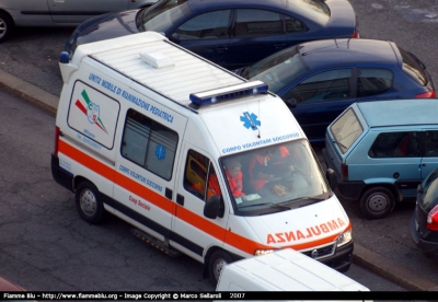 Fiat Ducato III serie
CVS Corpo Volontari del Soccorso Milano
C 7
Parole chiave: Lombardia (MI) Ambulanza Fiat_Ducato_IIIserie