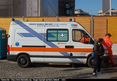 Renault Master II serie
Croce Bianca Milano sez. Magenta MI

Beatificazione Don Gnocchi
Parole chiave: Lombardia MI Ambulanza