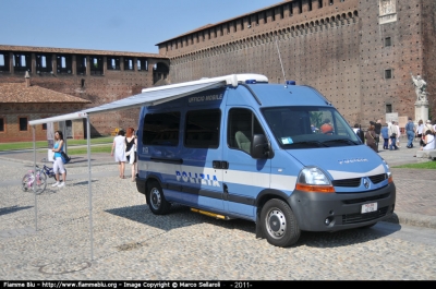 Renault Master III serie
Polizia di Stato
POLIZIA H2706
Parole chiave: Lombardia Festa_Polizia_2011 Renault Master_IIIserie POLIZIAH2706