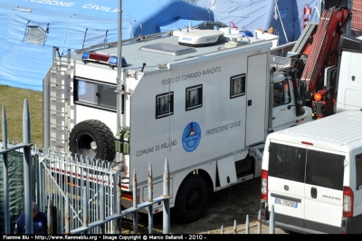 Mercedes-Benz Unimog U4000
Protezione Civile Comunale Milano
Posto di Comando
Settimana della Protezione Civile
Parole chiave: Lombardia (MI) Protezione_Civile Mercedes-Benz Unimog_U4000 Settimana_Protezione_Civile_Milano_2010