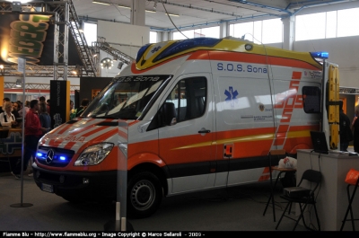 Mercedes-Benz Sprinter III serie
Sos Sona VR
Allestimento "Delfis" di Ambulanz Mobile
FOX 3

Parole chiave: Veneto (VR) Ambulanza Mercedes-Benz Sprinter_IIIserie