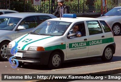 Fiat Punto II serie
Polizia Locale Rozzano MI
Parole chiave: Lombardia (MI) Polizia_locale Fiat Punto_IIserie