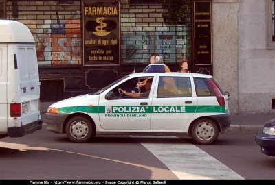 Fiat Punto I serie
Polizia Locale
Provincia di Milano
Parole chiave: Fiat Punto_Iserie PP_Milano