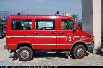 Iveco Daily 4X4 II serie
Vigili del Fuoco
Unione Distrettuale delle Giudicarie
Corpo Volontario di Pinzolo (TN)
VF C19 TN
Parole chiave: Iveco Daily_4X4_IIserie VFC19TN