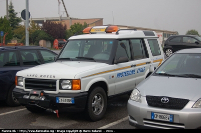 Land Rover Discovery I Serie
Protezione Civile Icaro Correggio RE
Parole chiave: Emilia Romagna (RE) Protezione_civile Land Rover Discovery_ISerie Reas_2006