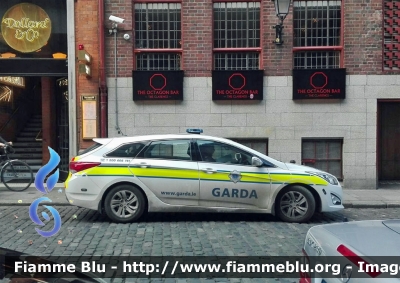 Hyundai i30
Éire - Ireland - Irlanda
An Garda Sìochàna
Parole chiave: Hyundai i30