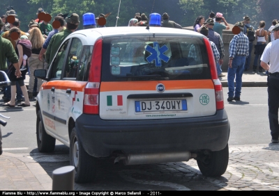 Fiat Nuova Panda 4x4
Croce Verde Murisengo Valle Cerrina AL

Parole chiave: Fiat Nuova_Panda_4x4 Adunata_Alpini_2011