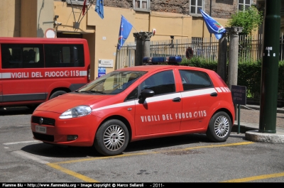 Fiat Grande Punto
Vigili del Fuoco 
Comando Provinciale di Torino
VF 25128
Parole chiave: Piemonte  Adunata_Alpini_2011 Fiat Grande_Punto