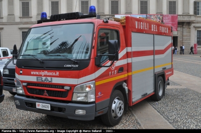 Mitsubishi Canter II serie
Vigili del Fuoco
VF 24630
Parole chiave: Mitsubishi Canter_IIserie VF24630