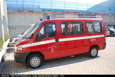 Fiat Ducato II serie
Vigili del Fuoco
Distretto di Riva del Garda
Corpo Volontario di Arco (TN)
VF F59 TN
Parole chiave: Fiat Ducato_IIserie VFF59TN