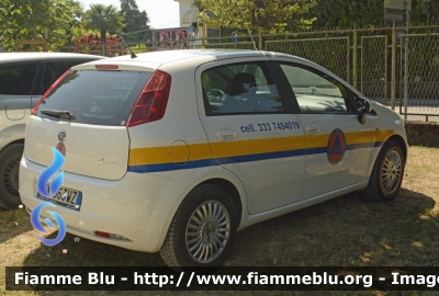 Fiat Grande Punto
Vol. Prot. Civ. Valle dell'Agno VI
Parole chiave: Veneto (VI) Protezione_civile Fiat Grande_Punto