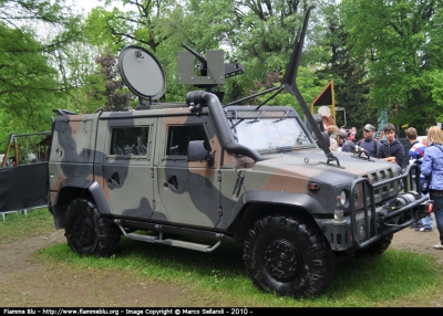 Iveco VTLM Lince
Esercito Italiano
Alpini Mezzo con Blindatura pesante e Tagliacavi
EI CU113
