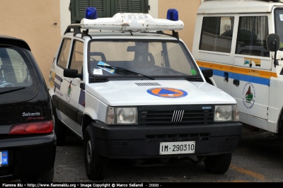 Fiat Panda 4x4 II serie
Protezione Civile
Antincendio Boschivo
Gruppo di Bordighera IM
Parole chiave: Liguria (IM) Protezione_civile Fiat Panda_4x4_IIserie