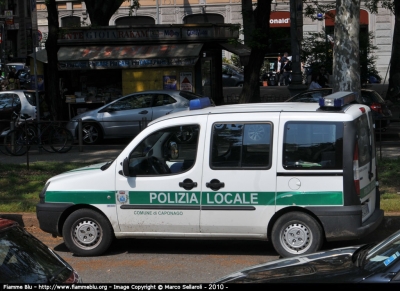 Fiat Doblò I serie
Polizia Locale Caponago MB
Parole chiave: Lombardia (MB) Polizia_Locale Fiat_Doblò