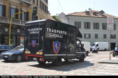 Iveco Daily II Serie
Carabinieri
Nucleo Carabinieri a Cavallo Monza
CC 612CT
Parole chiave: Iveco Daily_IISerie_Carabinieri_Nucleo Cavallo_CC612CT