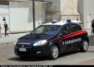 Fiat Nuova Bravo
Carabinieri
CC CN812
Festa dell'Arma 2010 Milano Pz.a Duomo
Parole chiave: Lombardia