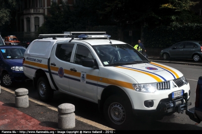 Mitsubishi L200 IV serie Double Cab
Protezione Civile Comunale Ranco VA
Parole chiave: Lombardia (VA) Mitsubishi L200_IVserie Settimana_Protezione_Civile_Milano_2010