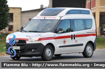 Fiat Doblò III serie
Croce Rossa Italiana
Comitato di Bagno a Ripoli FI
CRI 784AB

Parole chiave: Toscana (FI) Servizi_sociali Fiat Doblò_IIIserie Reas_2011