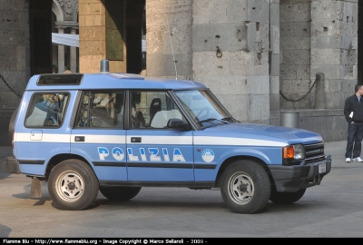 Land Rover Discovery I Serie
Polizia di Stato
Polfer
Festa della Polizia 2009
Parole chiave: Lombardia MI