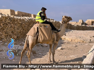 Cammelli
جمهوريّة مصر العربيّة - Egitto
Tourist and Antiquities Police - Polizia Turistica
