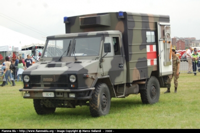 Iveco VM90
Esercito Italiano
EI BG814
Parole chiave: Ambulanza da campo