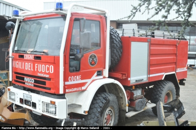 Iveco EuroCargo Ranger 135E23 4x4 I serie
Vigili del Fuoco Volontari Cogne (AO)
Parole chiave: Iveco EuroCargo_Ranger_135E23_4x4_Iserie