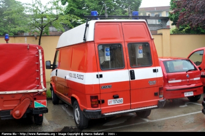 Fiat Ducato I serie
Vigili del Fuoco 
Comando Provinciale Pavia
VF 17490
Parole chiave: Lombardia PV Autofurgoni