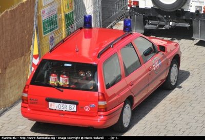 Ford Escort Station Wagon VI serie
Vigili del Fuoco
Unione Distrettuale di Bolzano
Corpo Volontario di Gries - Bolzano
Freiwillige Feuerwehr Gries - Bozen
VF 03R BZ
Parole chiave: Ford Escort_Station_Wagon_VIserie VF03RBZ Civil_Protect_2011