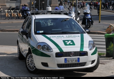 Fiat Grande Punto
Polizia Locale Garlasco PV
POLIZIA LOCALE YA321AB
Parole chiave: Lombardia (PV) Polizia_Locale  Fiat_Grande_Punto