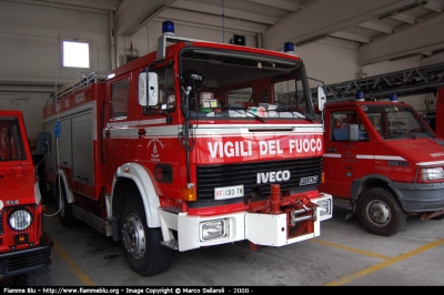 Iveco 190-26
Vigili del Fuoco
Distretto di Pergine Valsugana
Corpo Volontario di Pergine Valsugana (TN)
VF C03 TN
Parole chiave: VVFF Volontari Pergine Valsugana TN Iveco 190-26