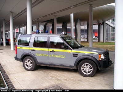 Land Rover Discovery 3
Guardia di Finanza
GdiF 517BA
Parole chiave: Lombardia (MI)