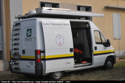 Fiat Ducato II serie
FIR Servizio Emergenza Radio
Colonna Mobile Lombardia
Parole chiave: Lombardia Protezione Civile